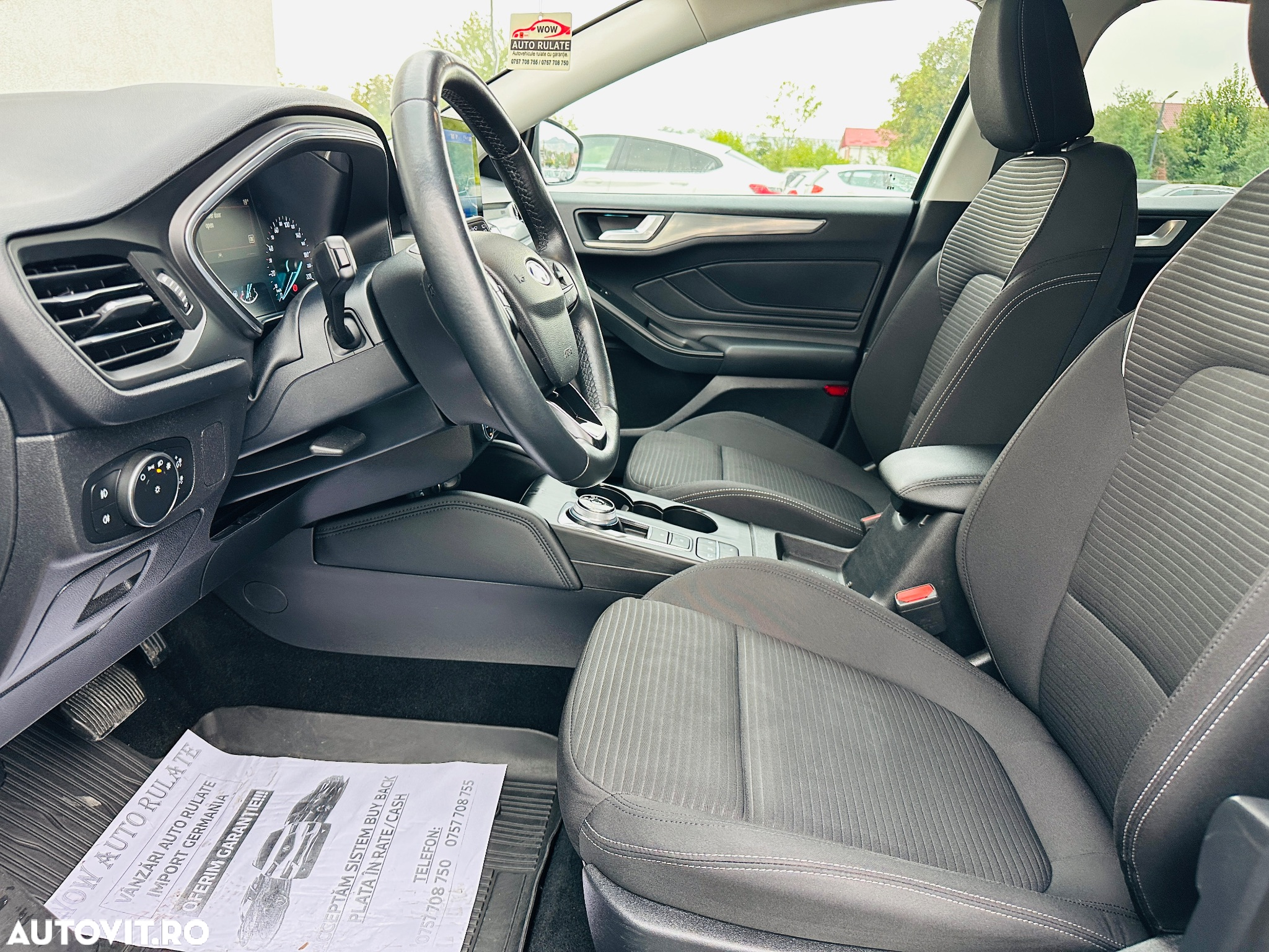 Ford Focus 1.0 EcoBoost Hybrid Aut. COOL&CONNECT DESIGN - 11