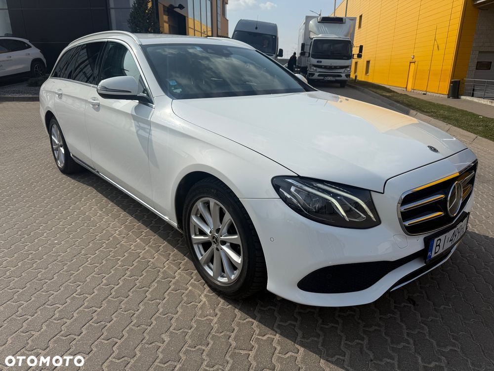 Mercedes-Benz Klasa E - 16
