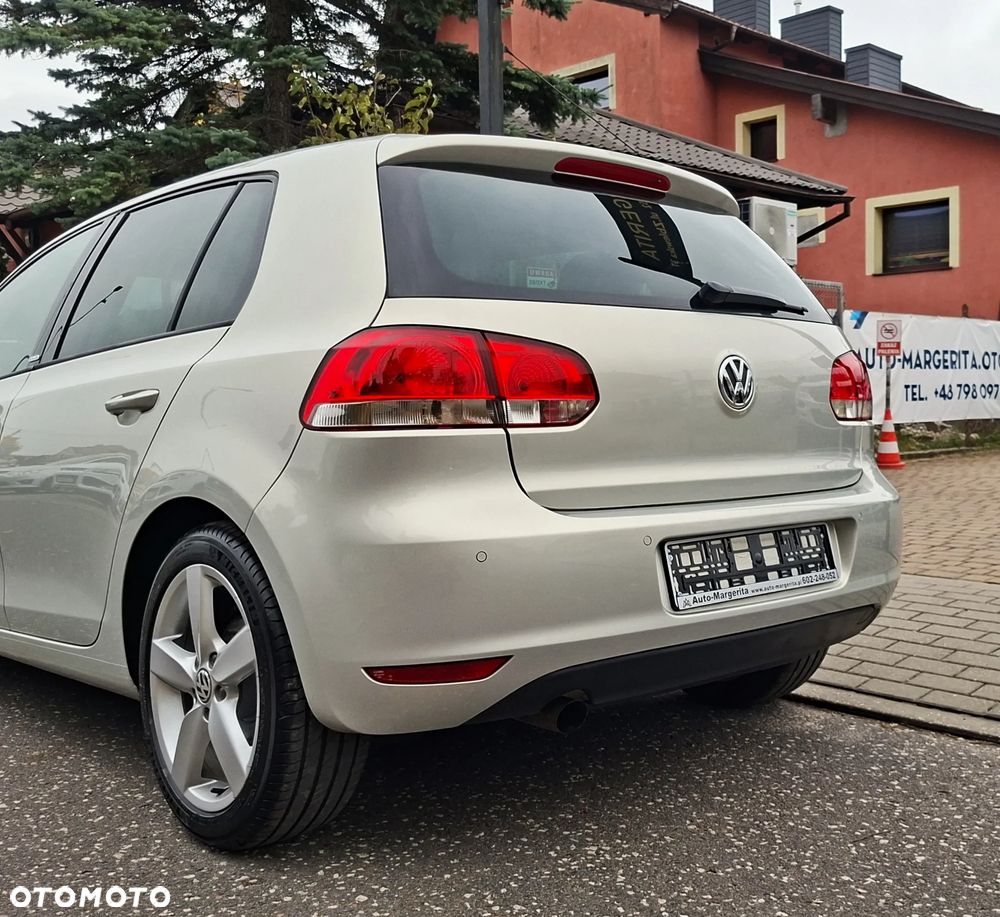 Volkswagen Golf 1.6 TDI DPF Style - 12