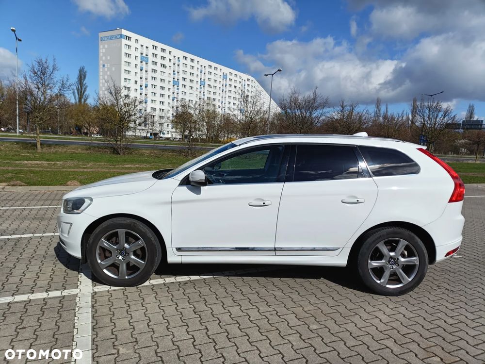 Volvo XC 60 D4 Drive-E Summum - 3
