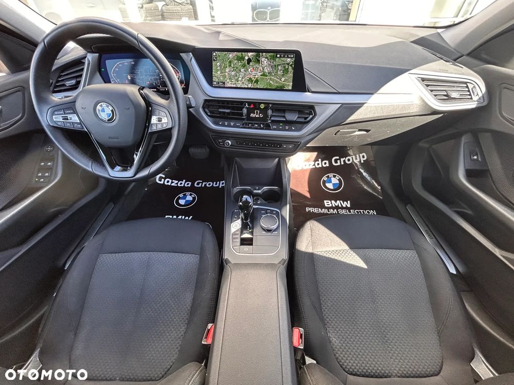 BMW Seria 1 118i Advantage - 28