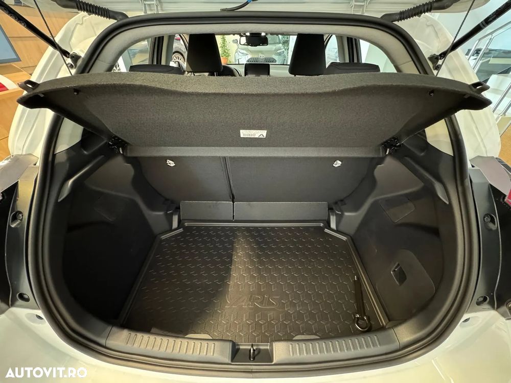 Toyota Yaris - 27