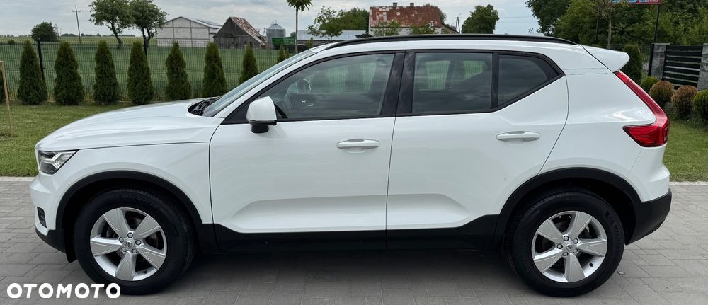 Volvo XC 40 T3 Momentum - 5