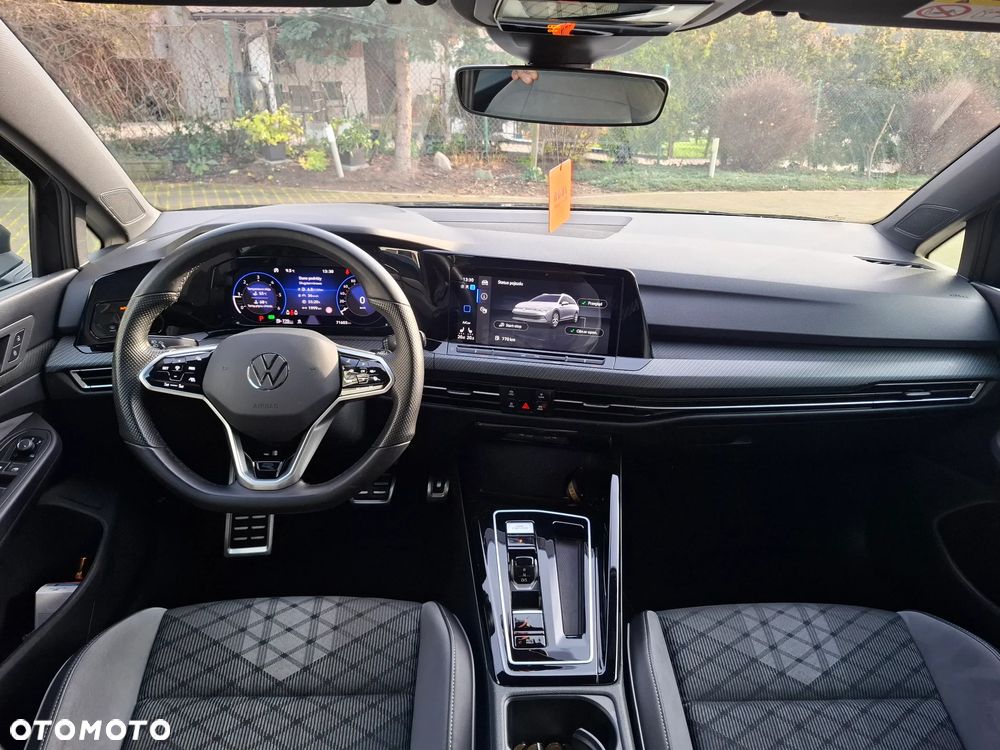 Volkswagen Golf 2.0 TDI SCR DSG R-Line - 23