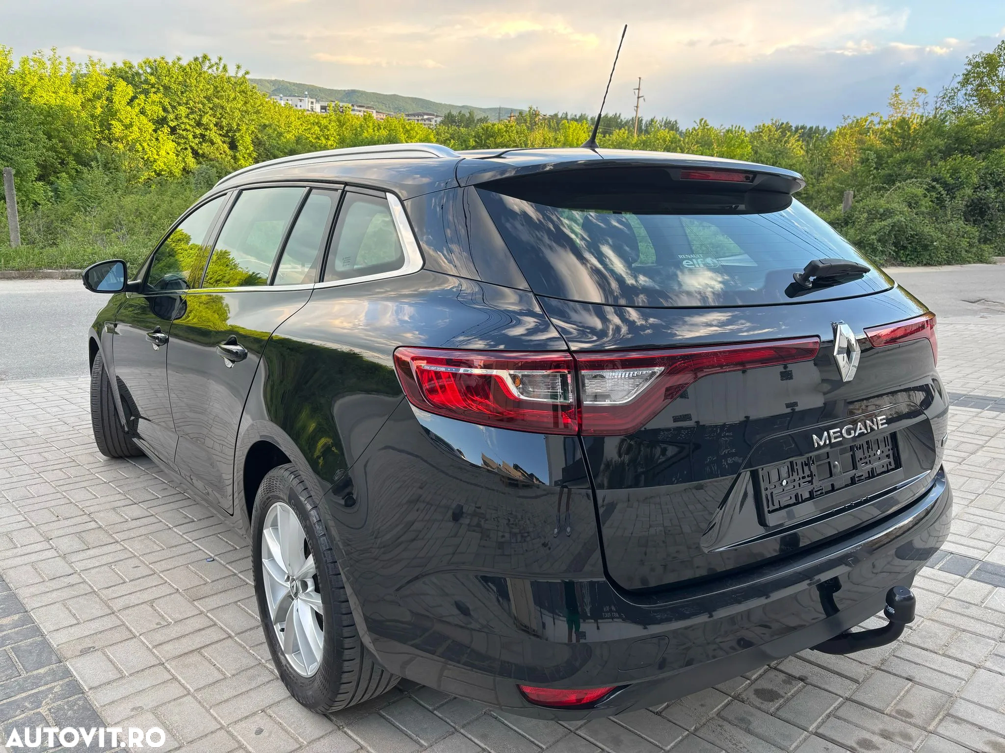 Renault Megane 1.5 dCi Dynamique - 7