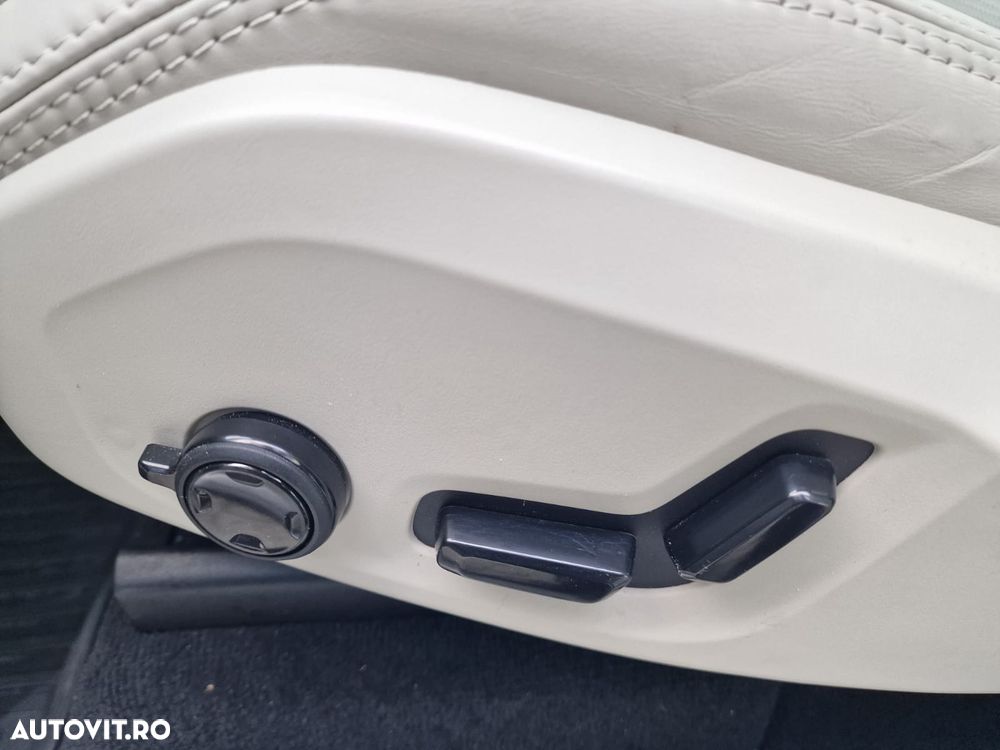 Volvo XC 90 Recharge T8 AWD Ultimate Dark - 13