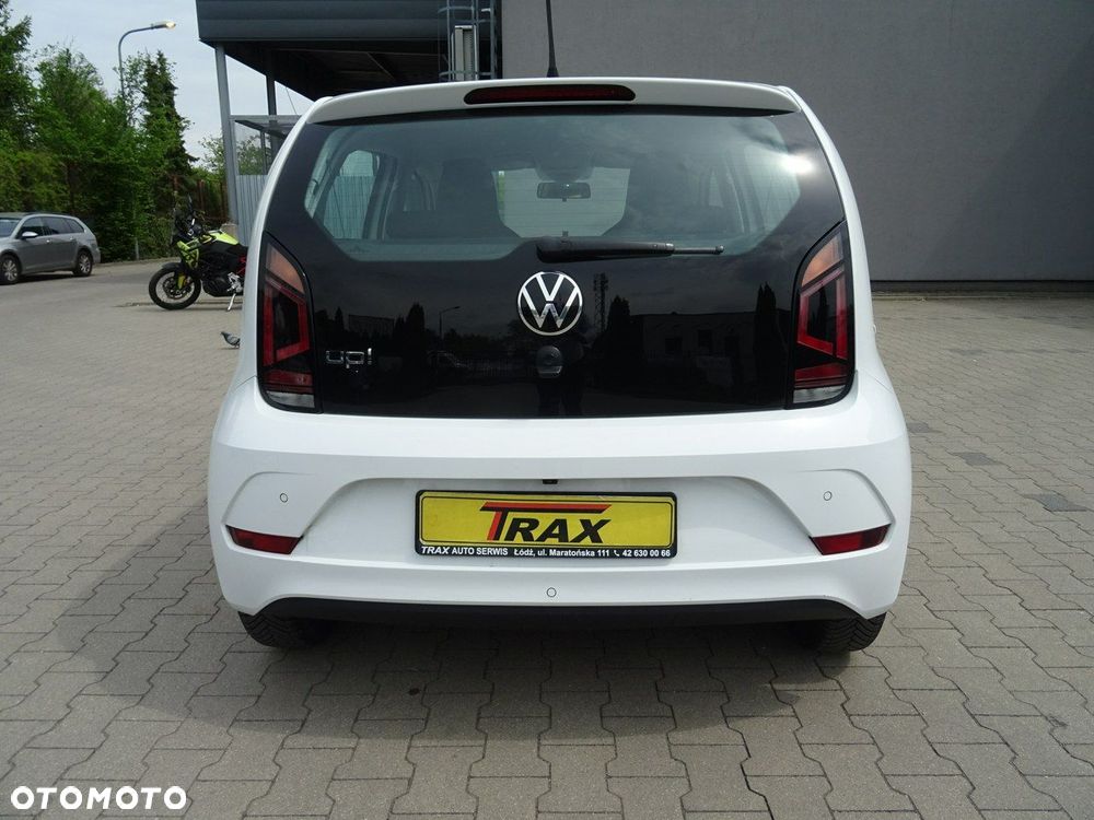 Volkswagen up! 1.0 move - 9