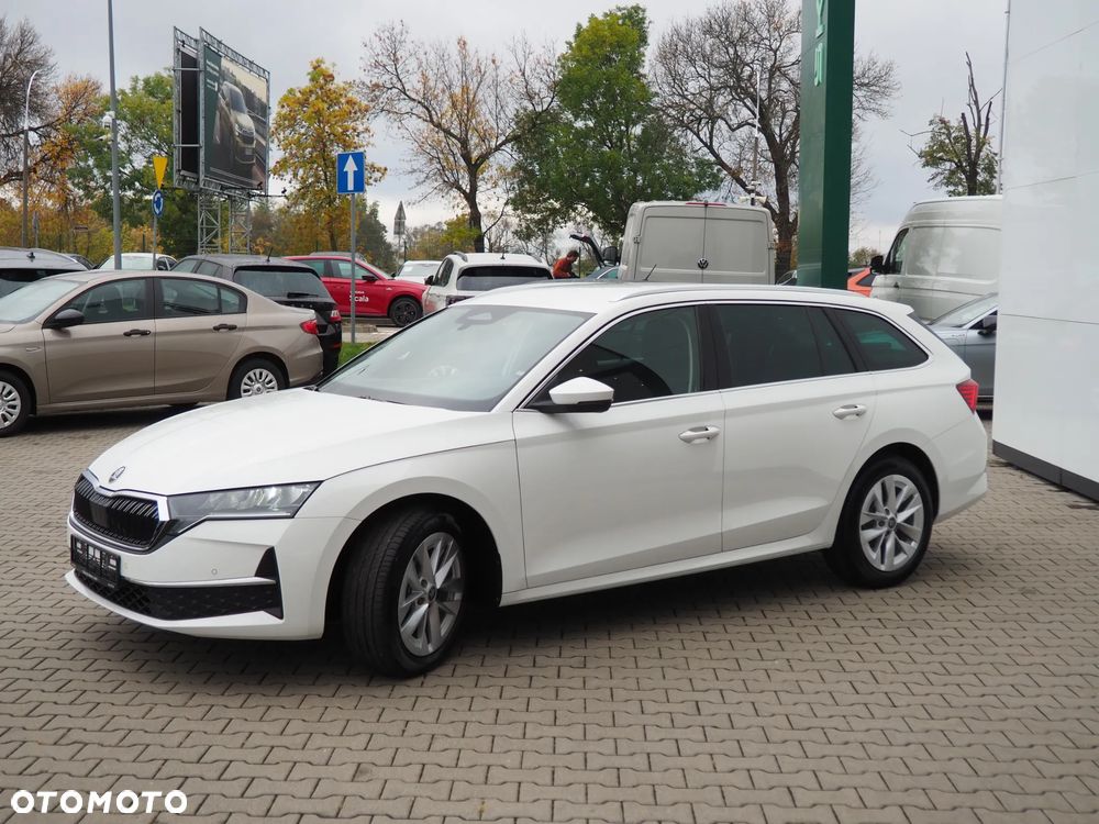Skoda Octavia 2026 photo 3
