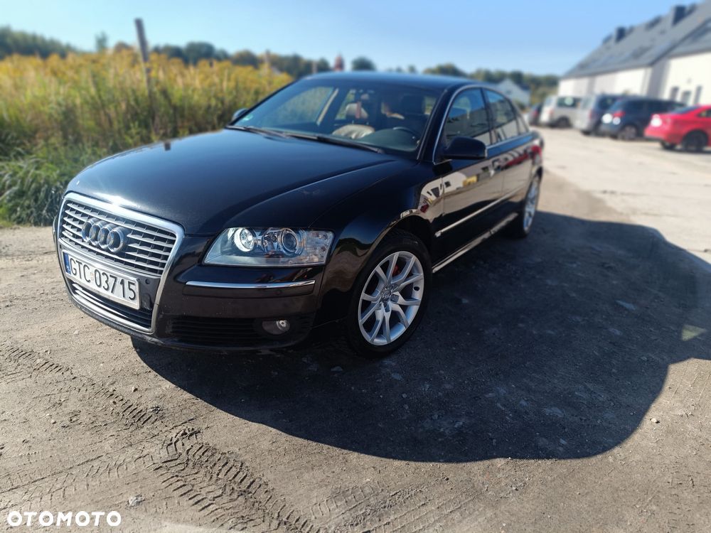 Audi A8 - 8