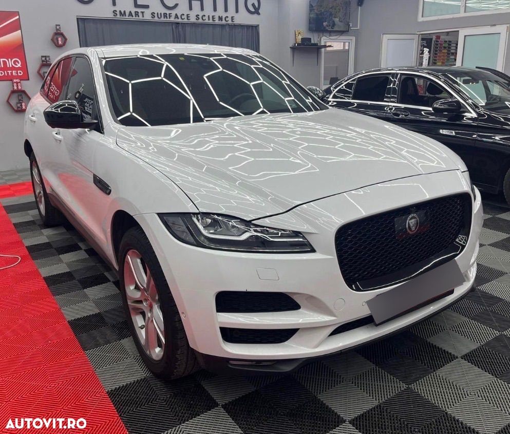 Jaguar F-Pace 20d AWD Prestige - 2
