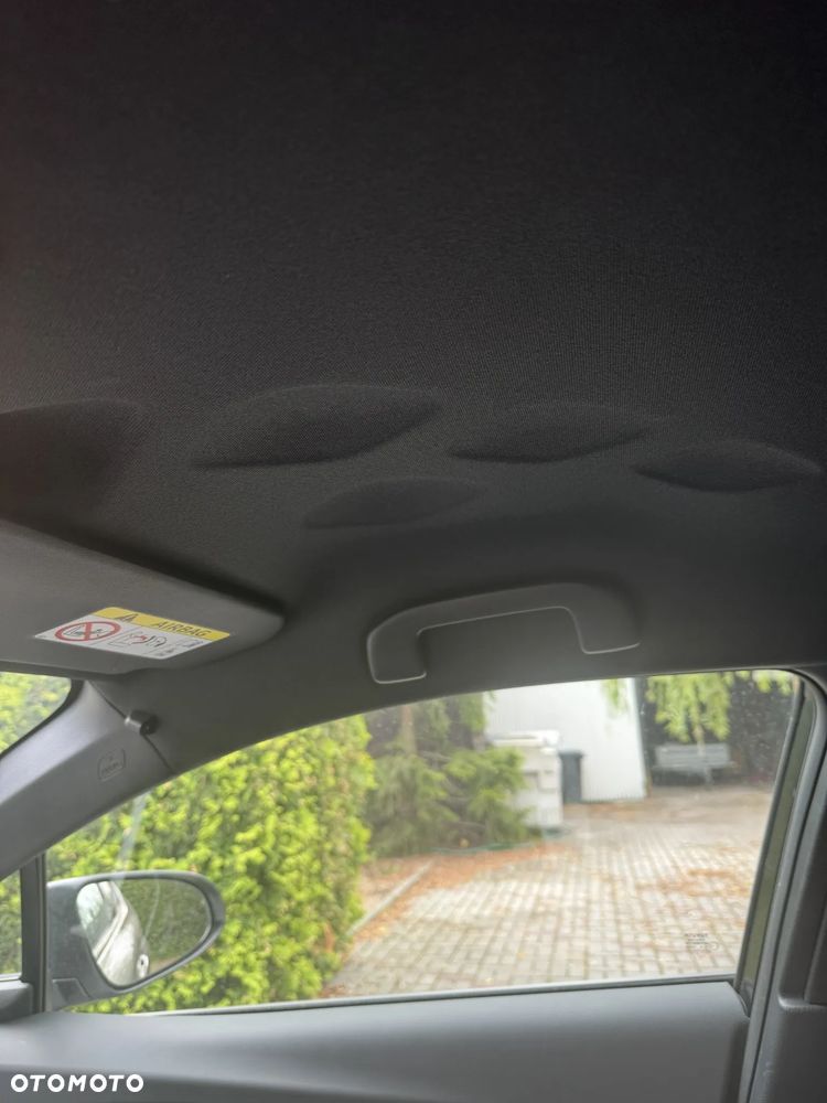 Toyota C-HR 2.0 Hybrid Executive - 8