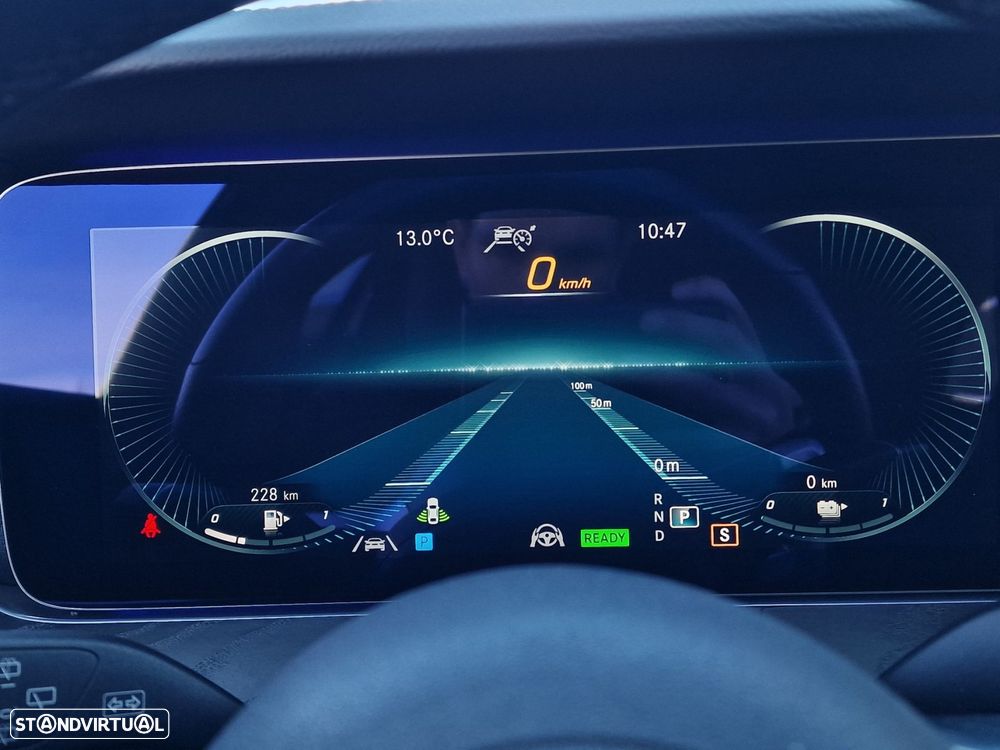 Mercedes-Benz E 300 de AMG Line - 33