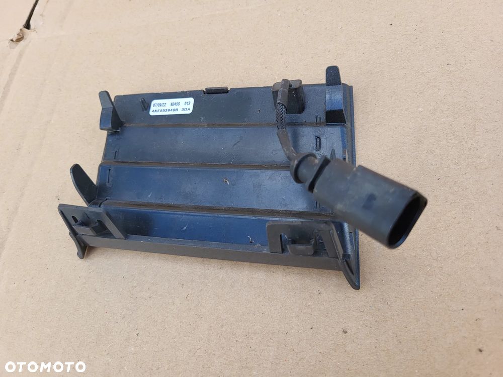 ZASLEPKA ATRAPY AUDI E TRON 4KE 4KE853949B - 3