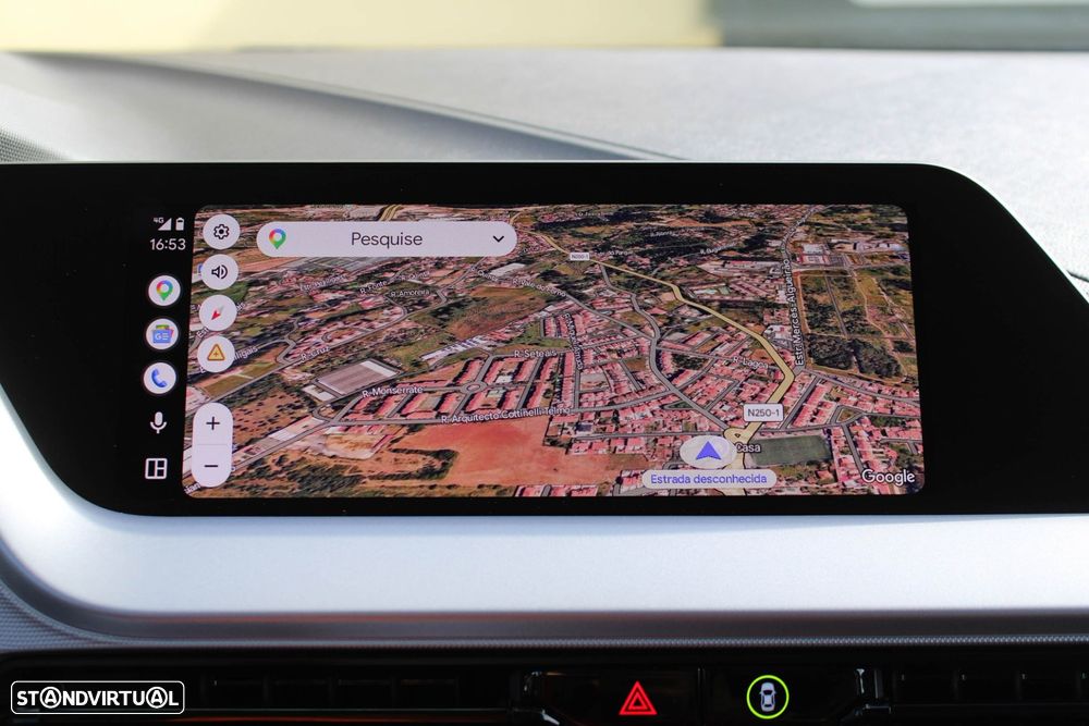 BMW 116 d Pack Essence - 42