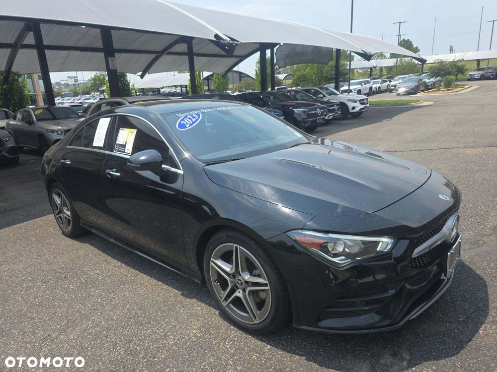 Mercedes-Benz CLA 250 4Matic 7G-DCT AMG Line - 2