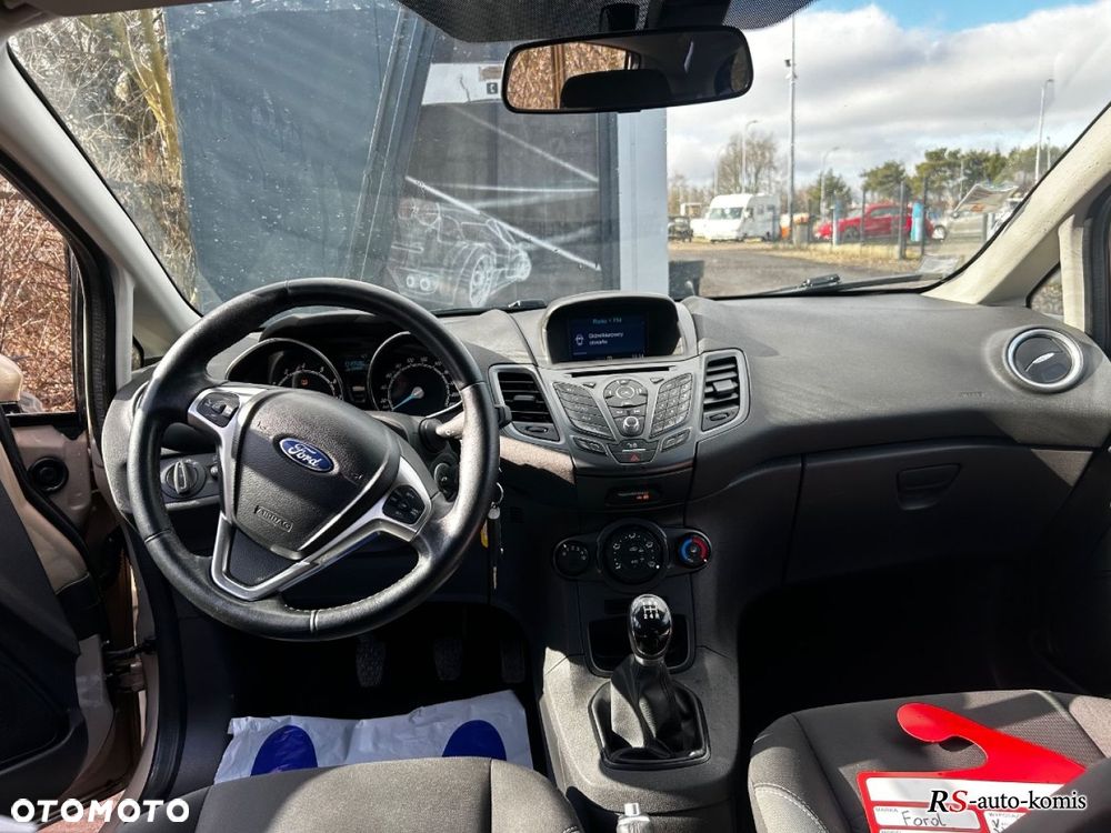 Ford Fiesta - 18