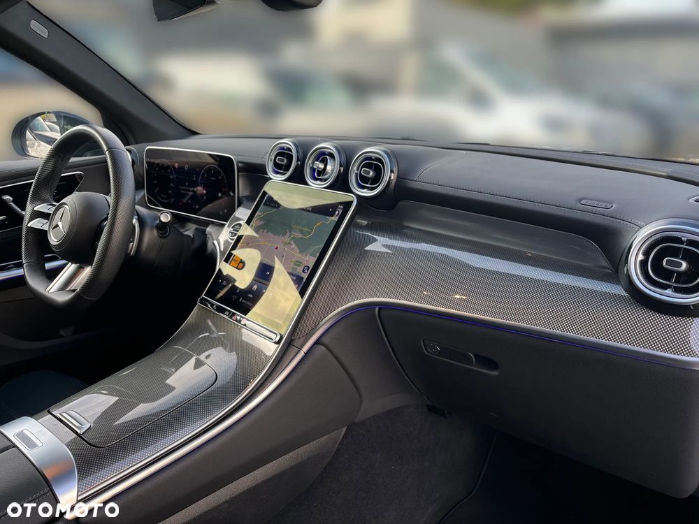Mercedes-Benz GLC - 14