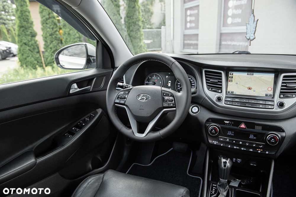 Hyundai Tucson blue 1.7 CRDi 2WD DCT Premium - 31