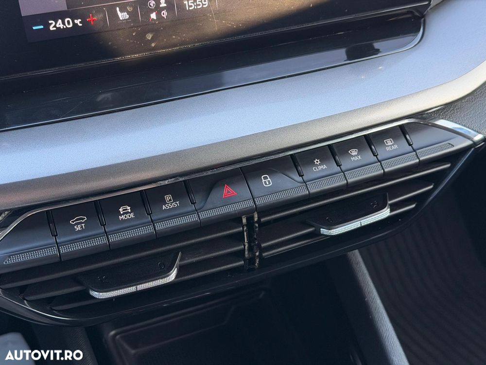 Skoda Octavia 2.0 TDI DSG Style - 26