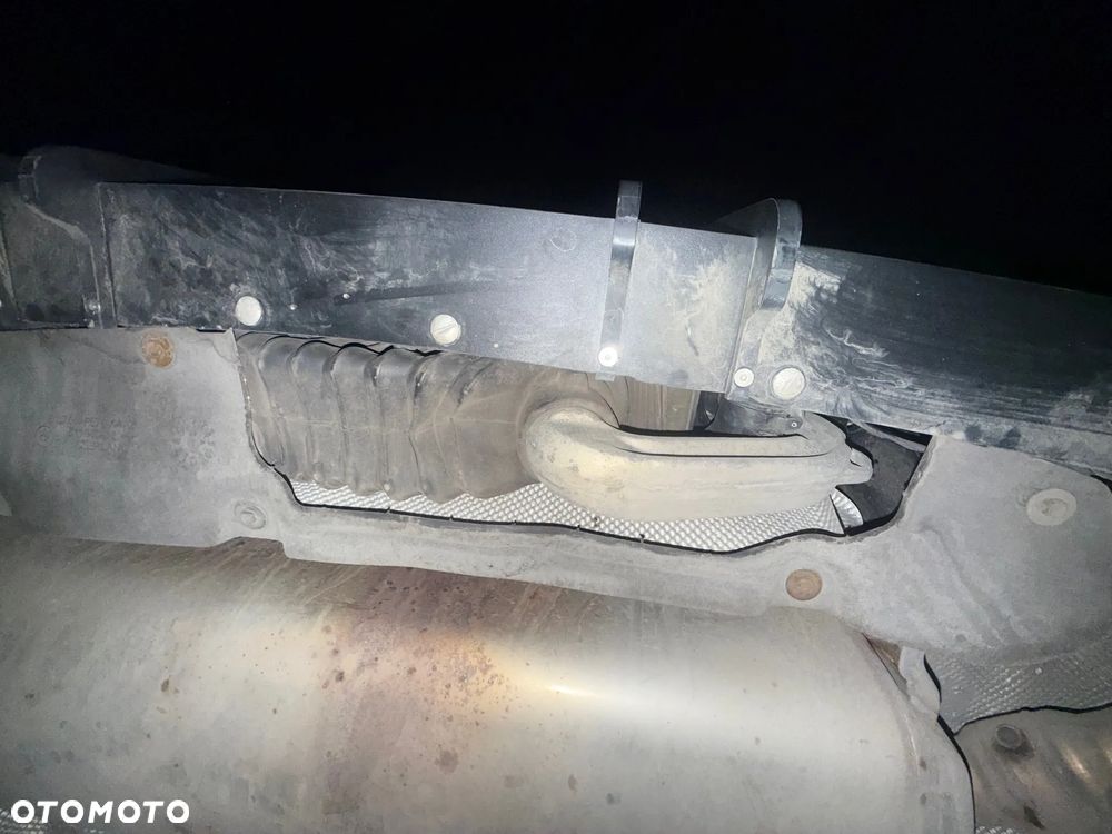 BMW Seria 3 330e xDrive M Sport sport - 28