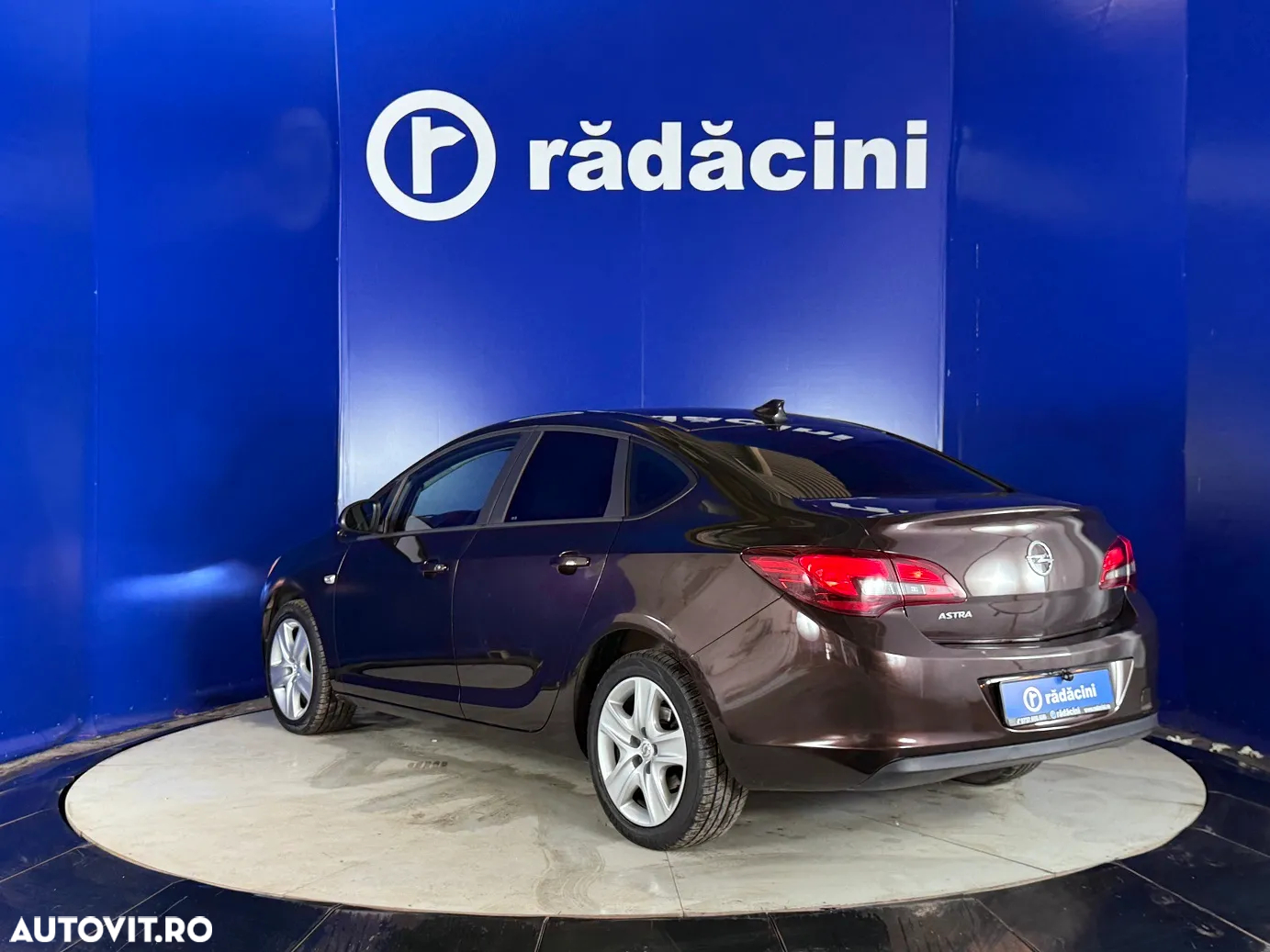 Opel Astra - 3