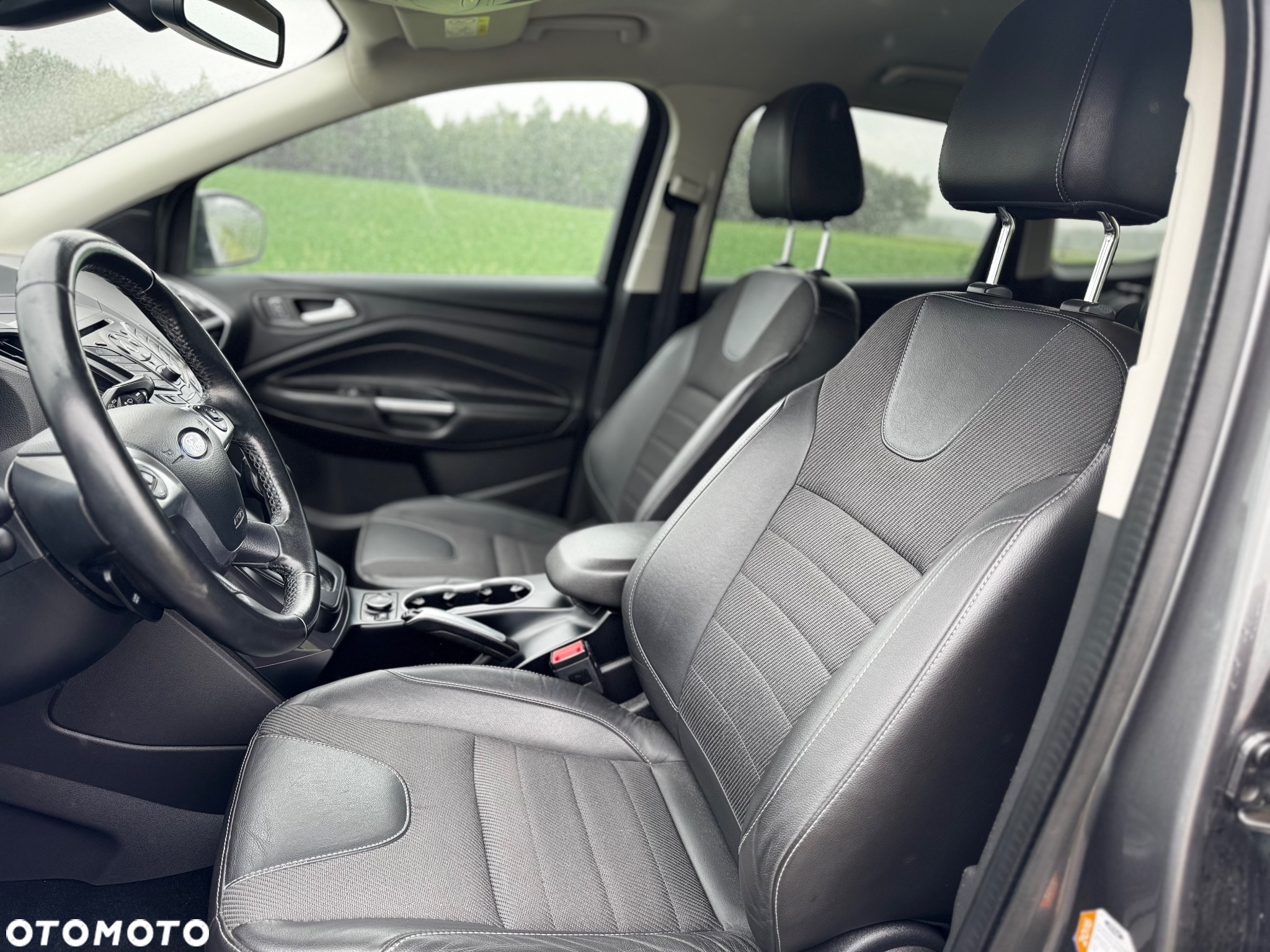Ford Kuga 2.0 TDCi 4x4 Titanium - 19