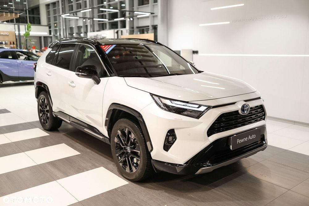 Toyota Rav4 2025 photo 3