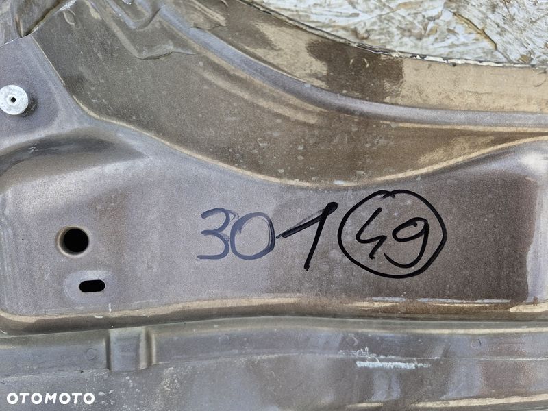 PEUGEOT 301 PAS TYLNY BAGAŻNIKA - 8