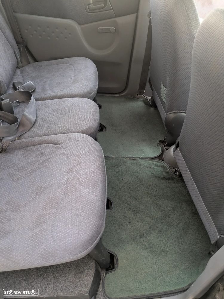 Toyota Yaris Verso 1.3 Luna - 14