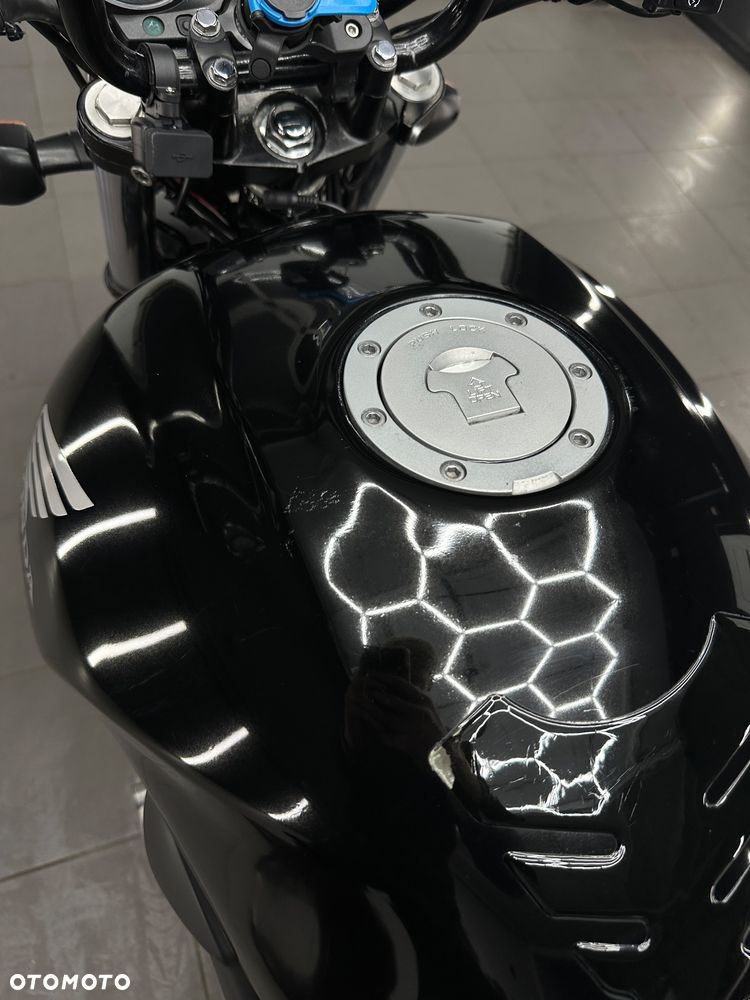 Honda CBF - 11