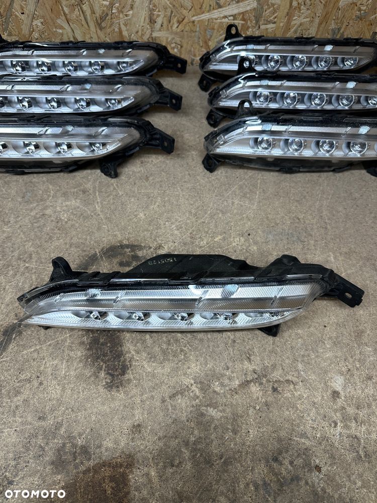HYUNDAI TUCSON III HALOGEN DRL LEWY 92207-D7000 - 2