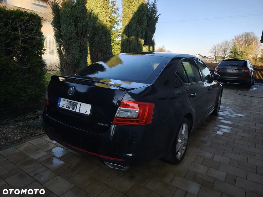 Skoda Octavia ver-2-0-tdi-rs-eu6 - 8