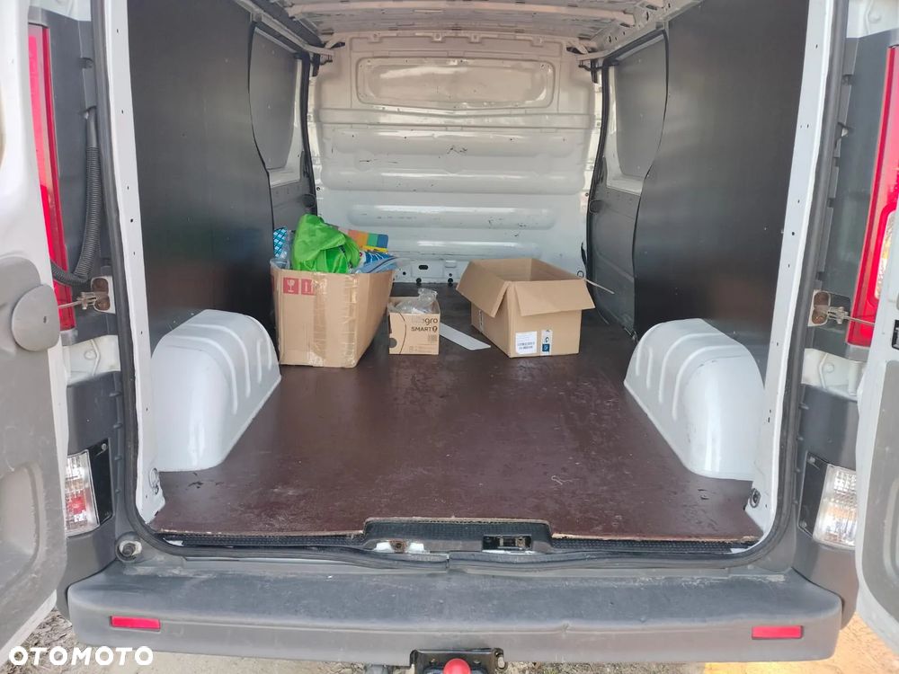 Opel vivaro - 6