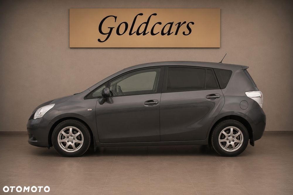 Toyota Verso 2.0 D-4D Travel - 7