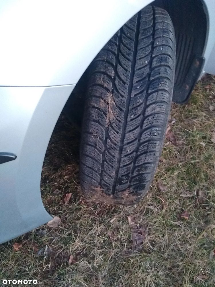Kia Ceed - 14