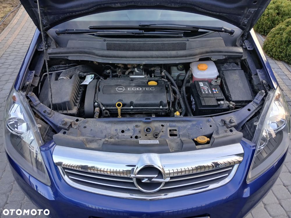 Opel Zafira - 34