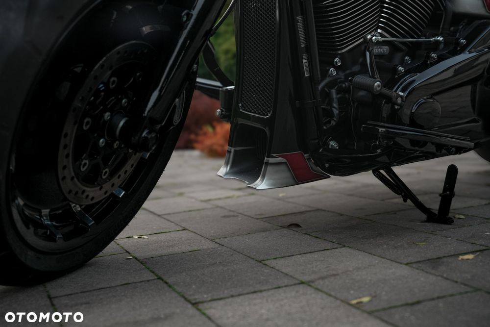 Harley-Davidson Softail Heritage Classic - 34