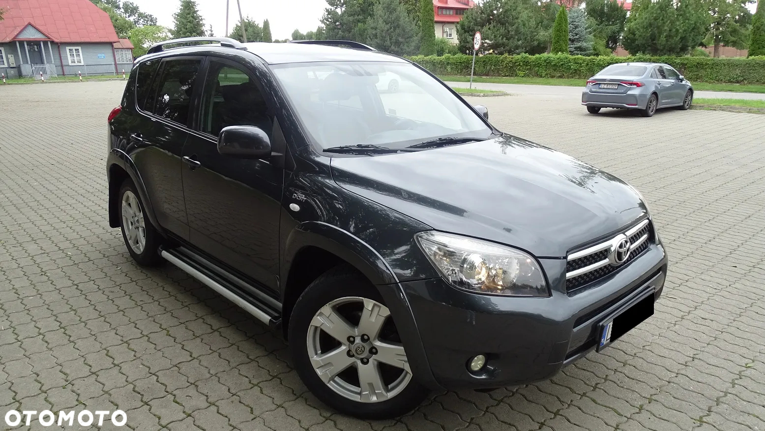 Toyota RAV4 2.2 D-4D X - 2