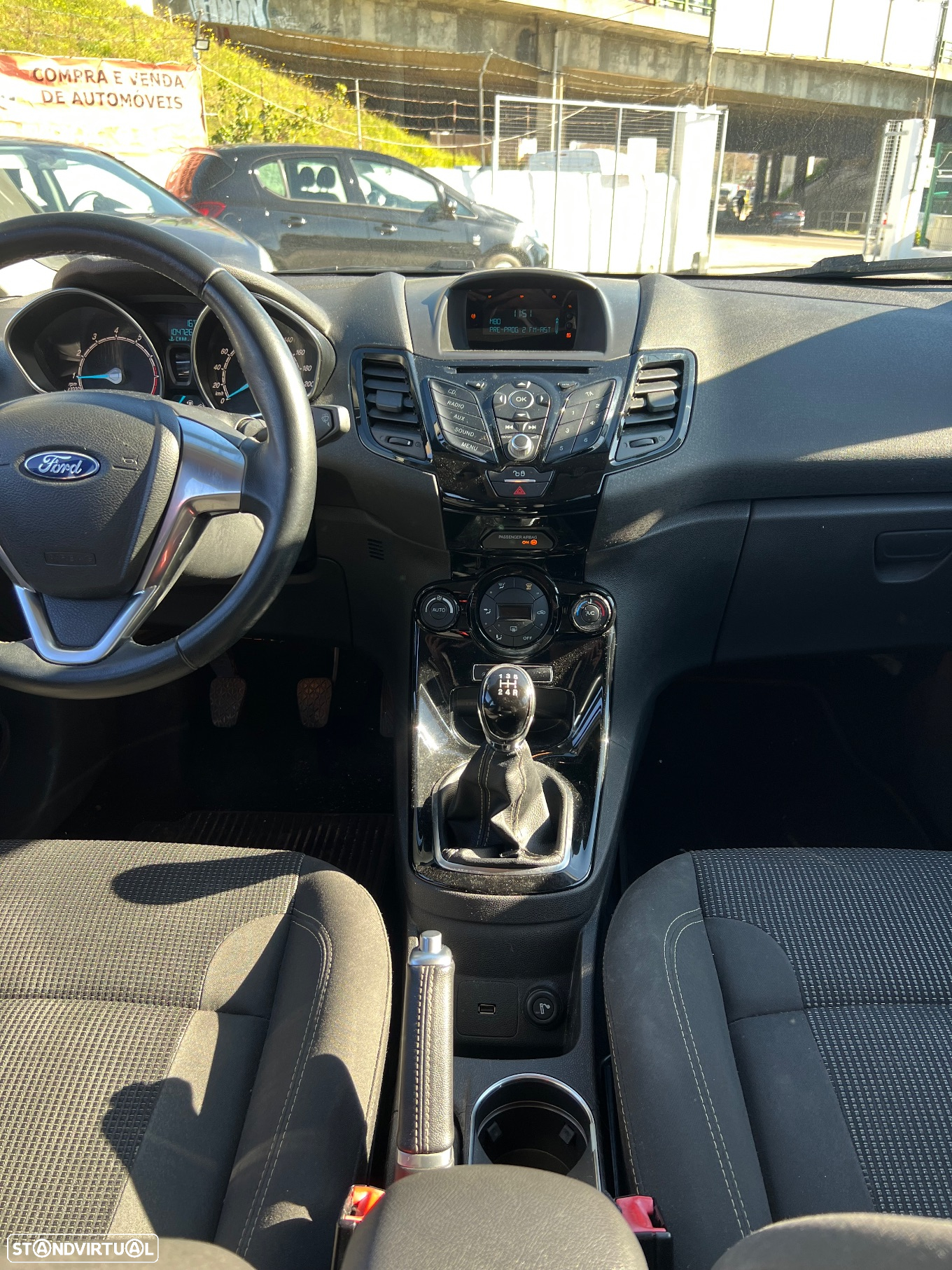 Ford Fiesta 1.0 Ti-VCT Titanium - 17
