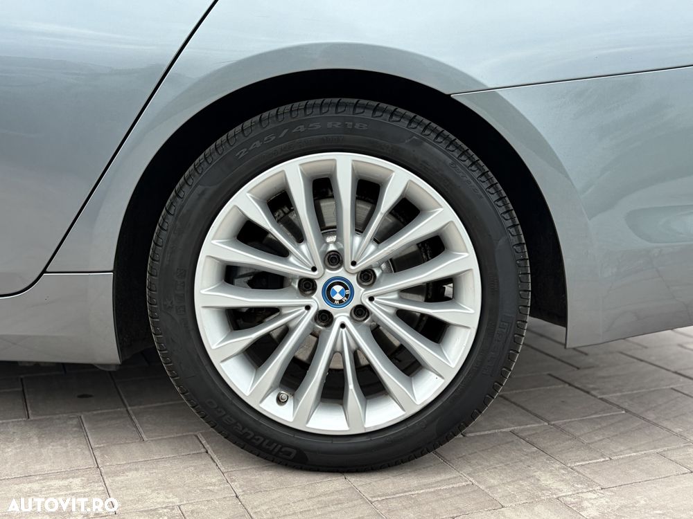 BMW Seria 5 - 23