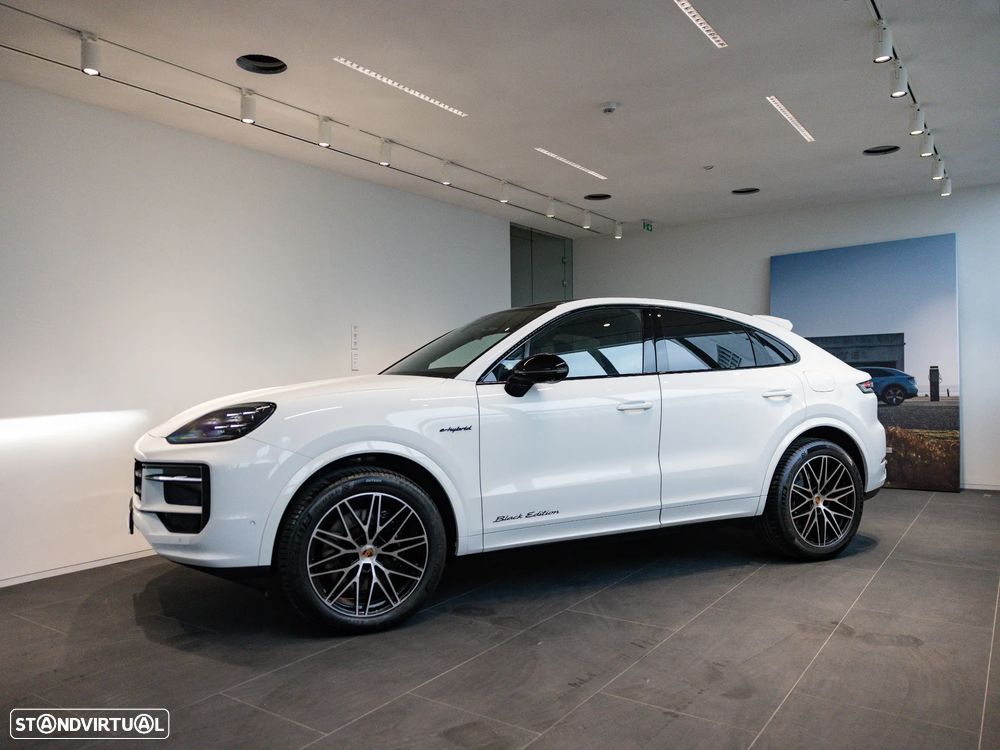 Porsche Cayenne Coupé E-Hybrid Black Edition - 7