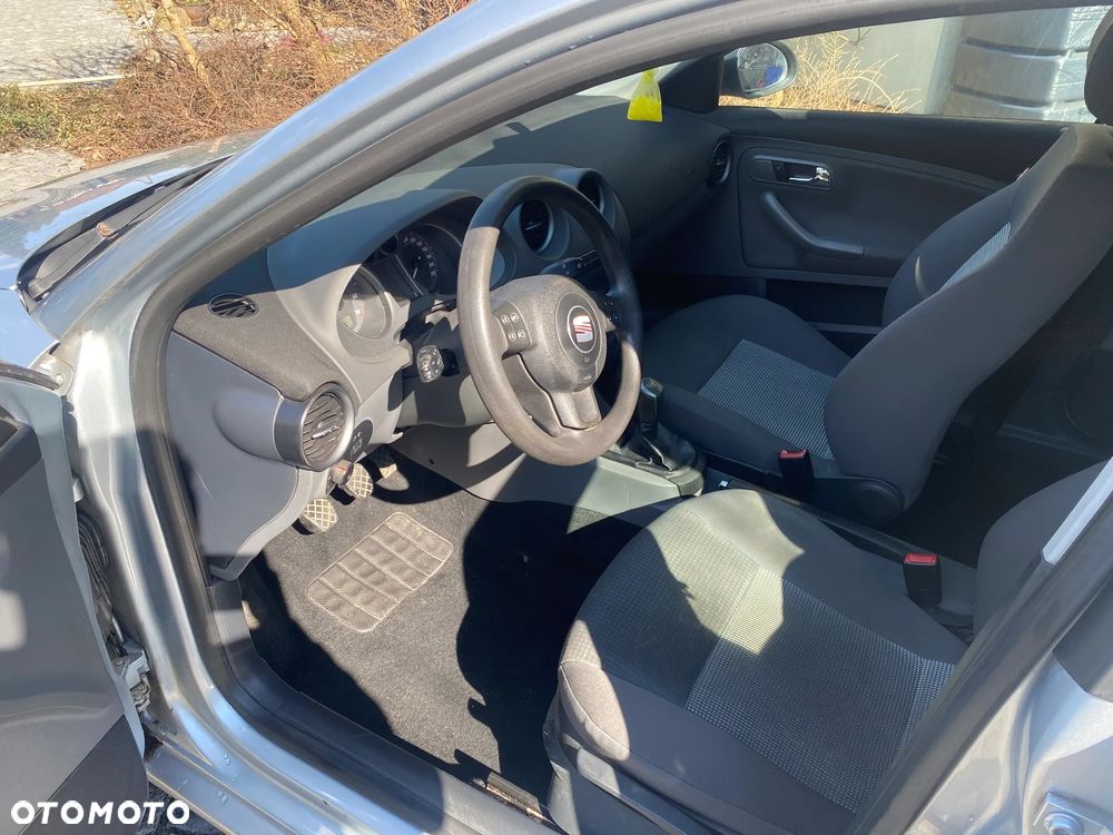 Seat Ibiza 1.4 16V Style - 10