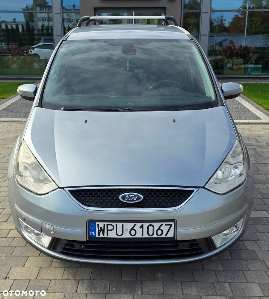 Ford Galaxy - 4