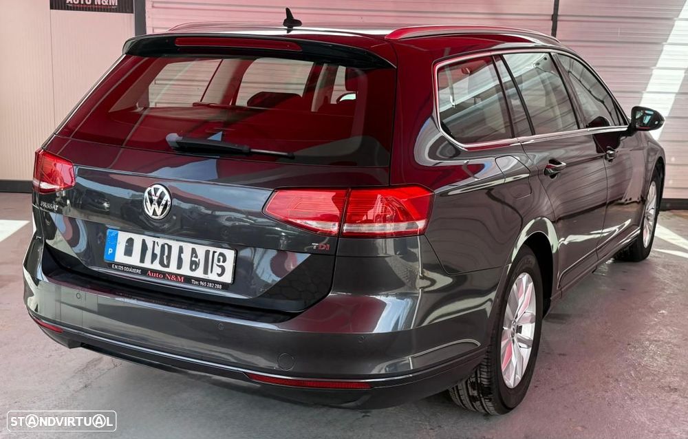 VW Passat 1.6 TDI DSG - 3
