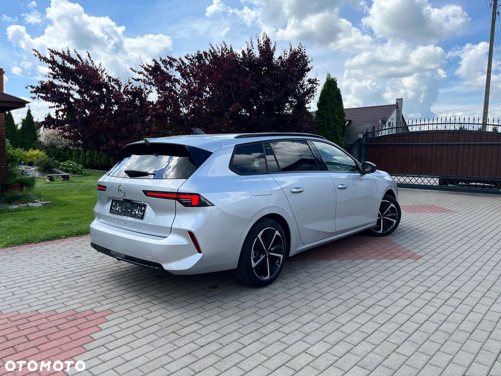 Opel Astra 1.5 D Automatik Edition - 8