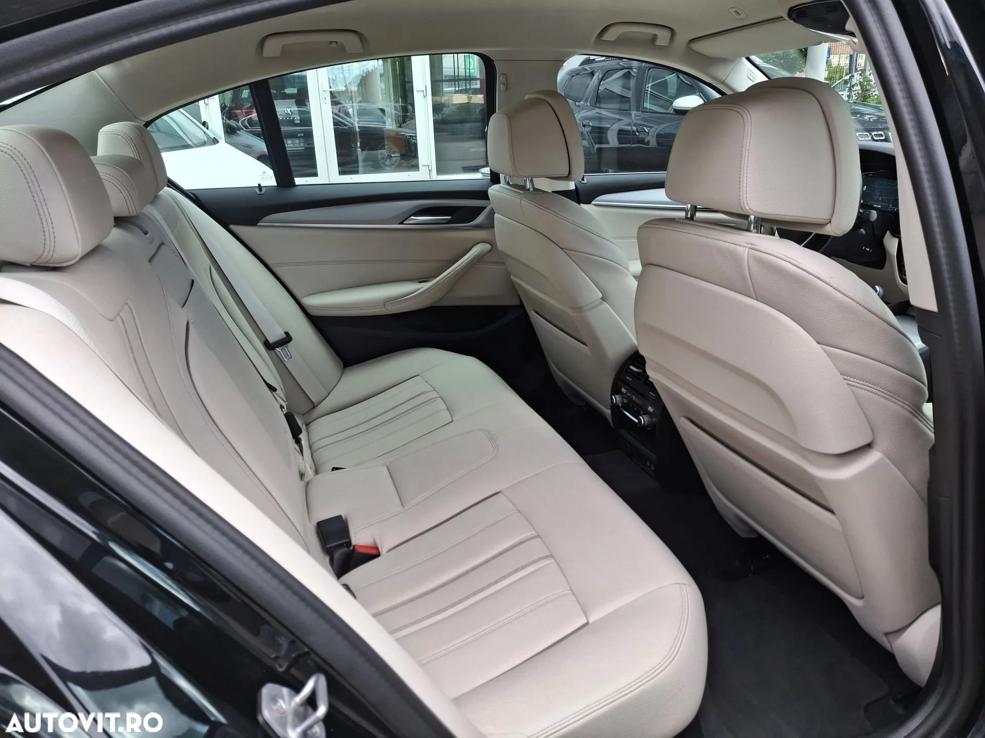 BMW Seria 5 520i AT MHEV - 20