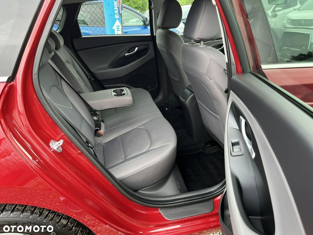 Hyundai i30 - 30