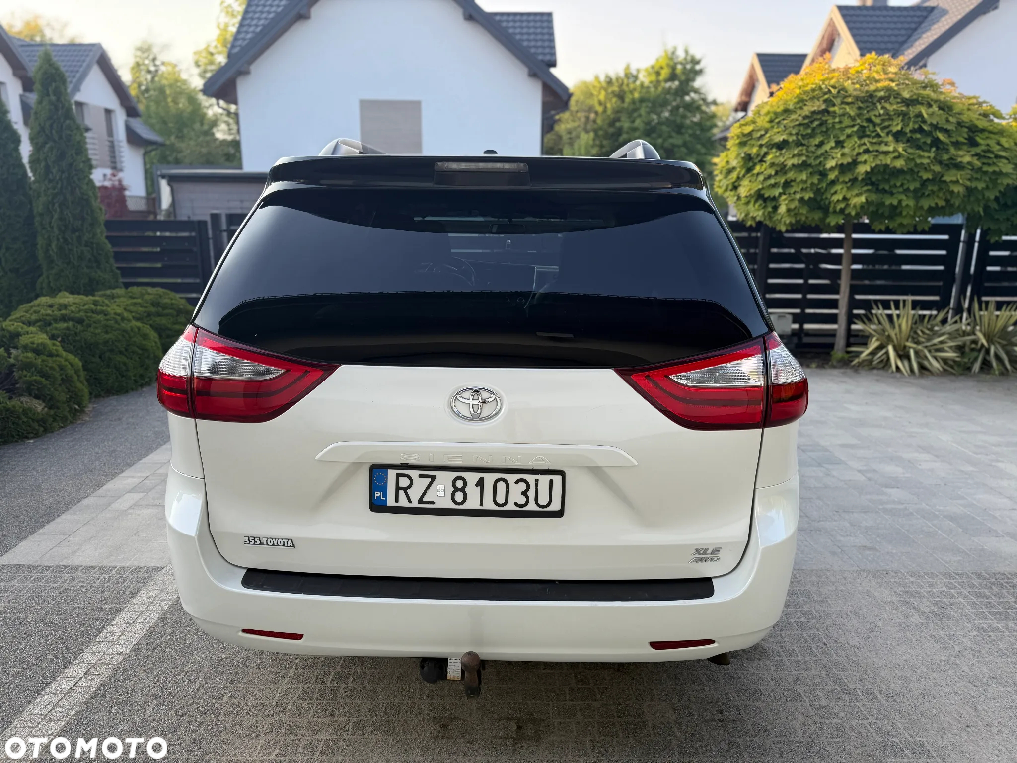 Toyota Sienna 3.5 V6 XLE AWD - 11