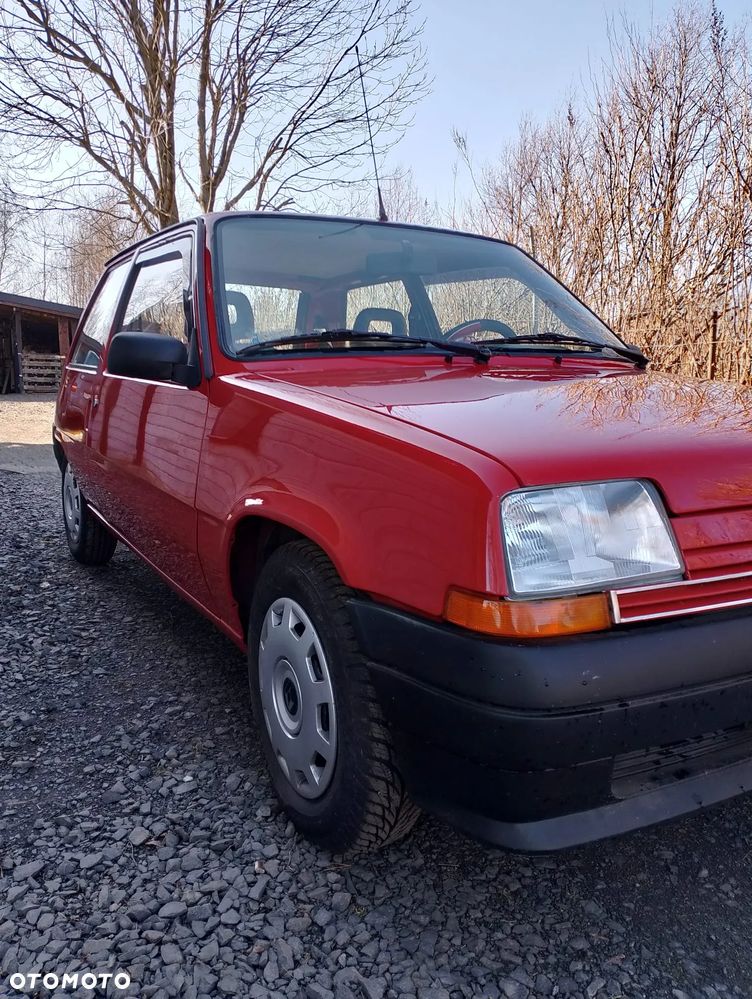 Renault 5 - 18