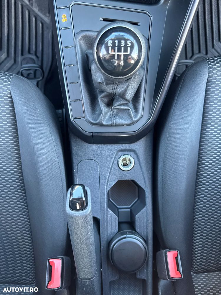 Volkswagen Polo - 18